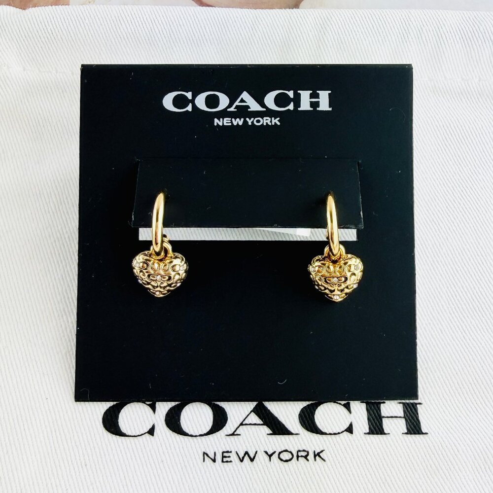 New Coach Signature Quilted Heart Huggie gold earrings